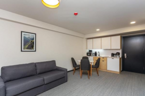 Renovated 1BR Apartment In Kokhta Mitarbi for 4